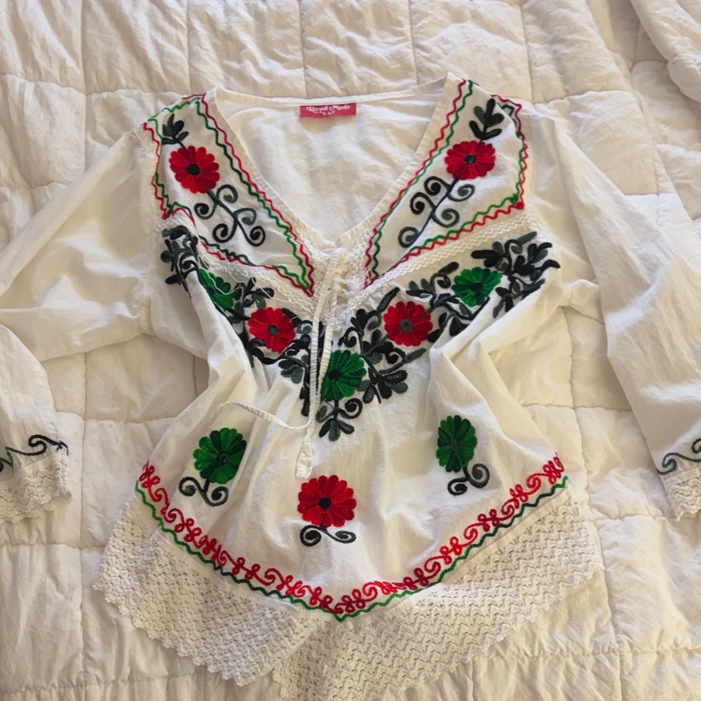 Chic White Blouse with Red and Green Embroidery
